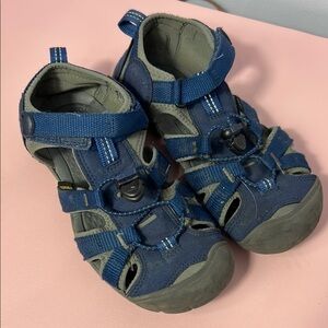 Keen Blue Gray Sandals Protective Toe Bumpers